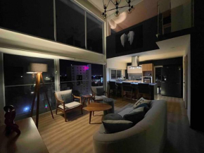 Loft vistas espectaculares wifi y obras de arte